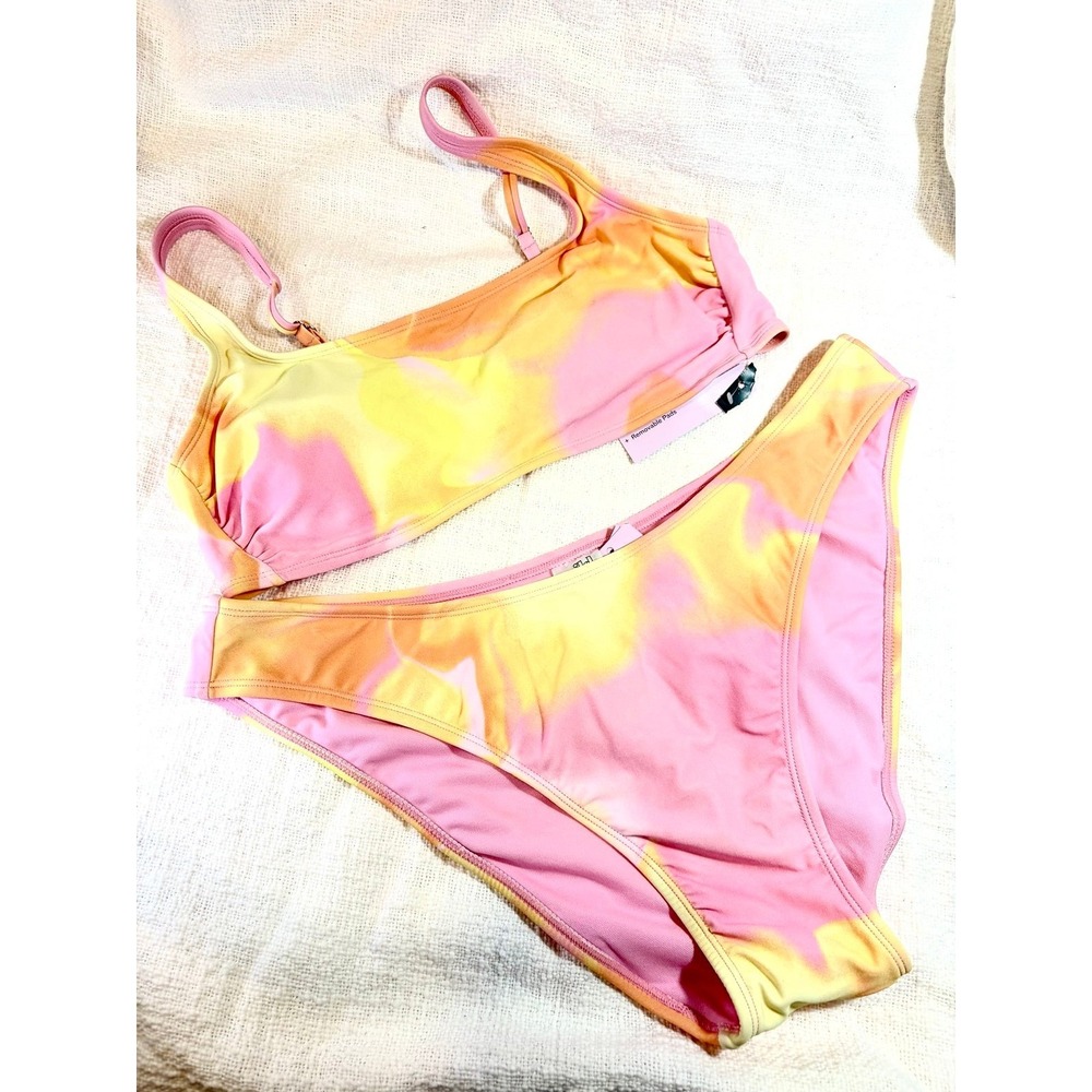 Wild Fable Bikini Set - High Leg Cheeky Bikini - New